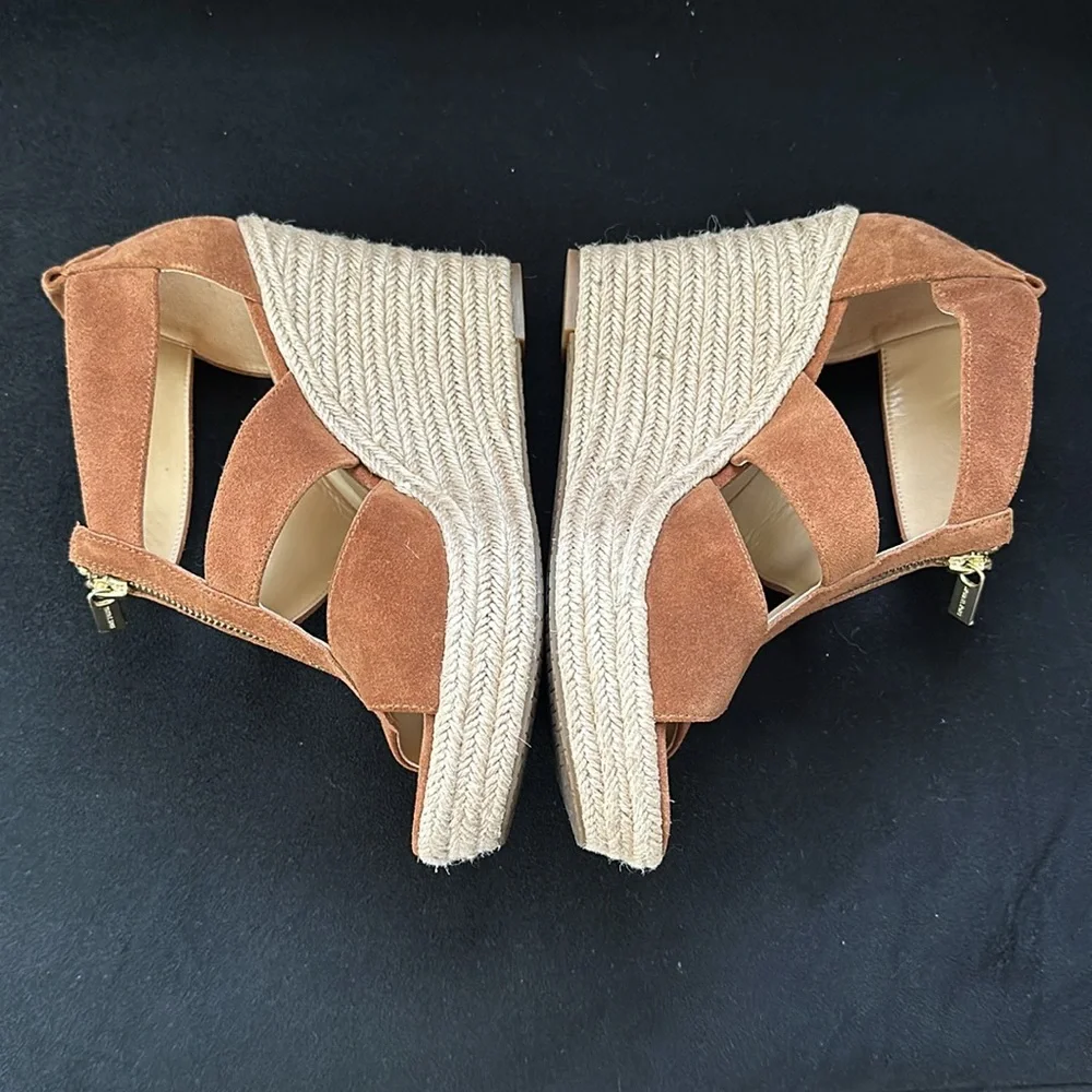 EUC Michael Michael Kors Espadrilles, Size 9 - Picture 2 of 6